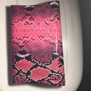 Sexy pink snake skin going out bag